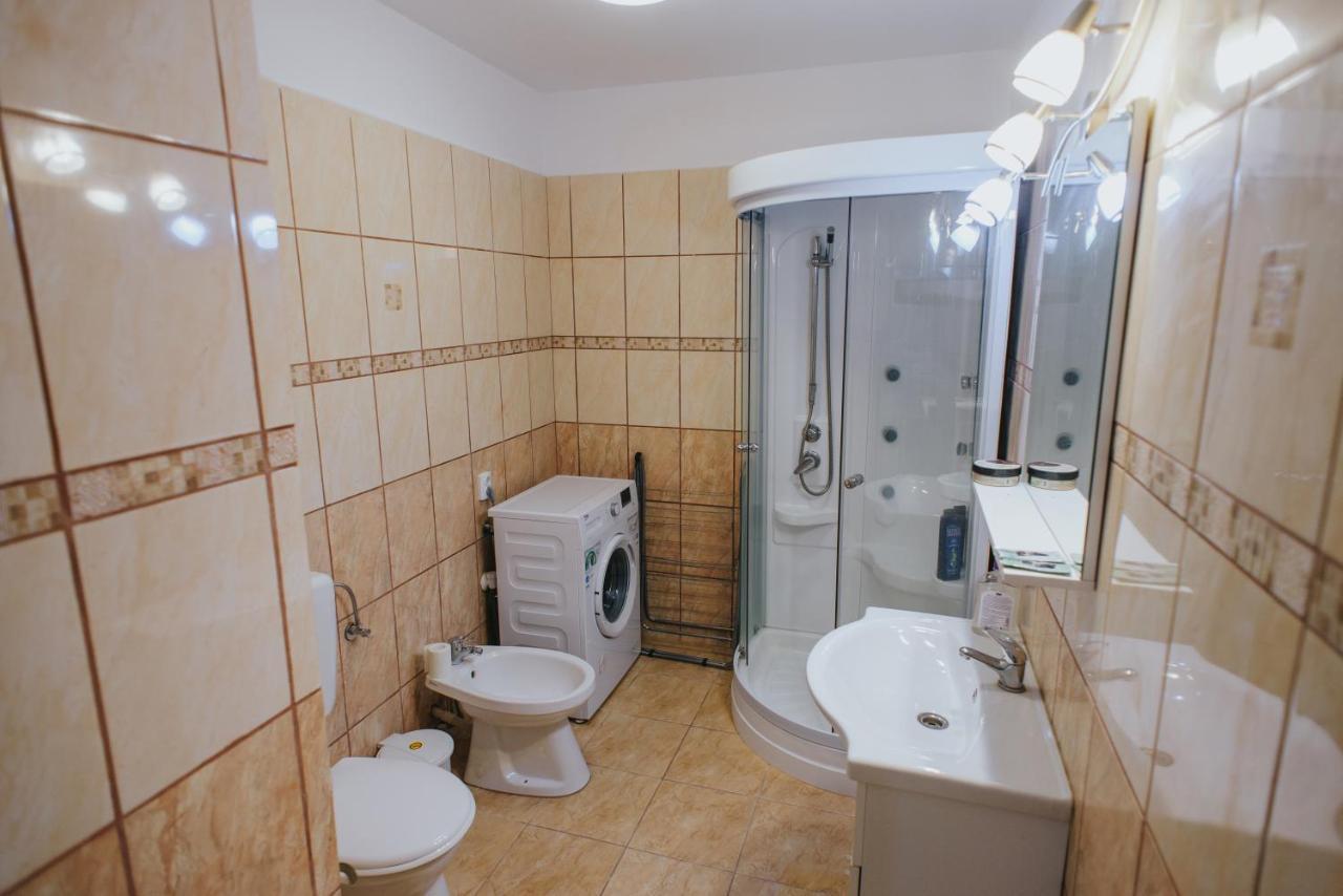 Noo'Vo Central Apartaments Орадеа Екстериор снимка